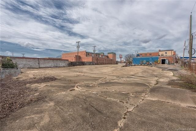 More Photos Of 511 W Franklin Blvd, Gastonia Storefront Retail Office For Sale