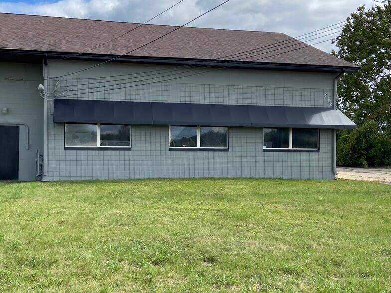 More Photos Of 4865 Carpenter Rd, Ypsilanti Warehouse For Sale