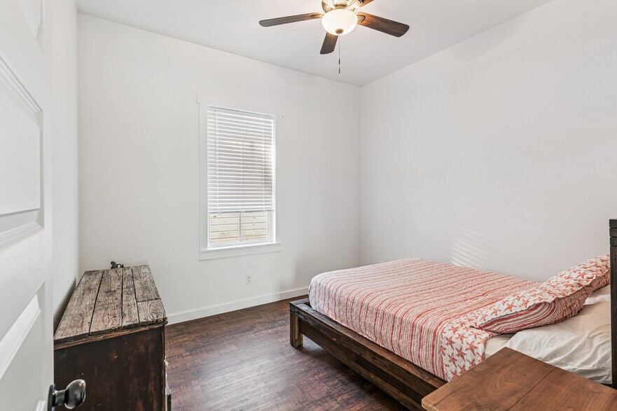 More Photos Of , Brunswick Specialty For Sale