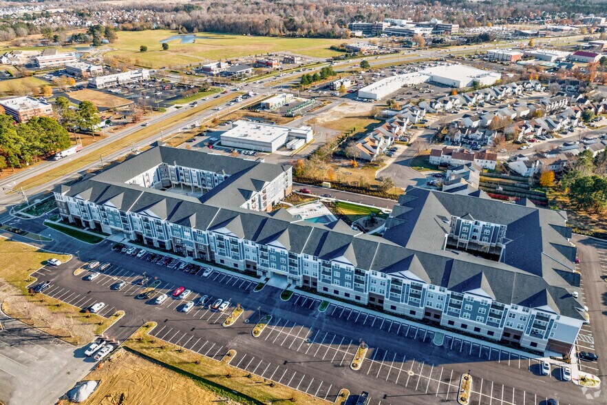 More Photos Of 3061 Godwin Blvd, Suffolk Multifamily For Sale