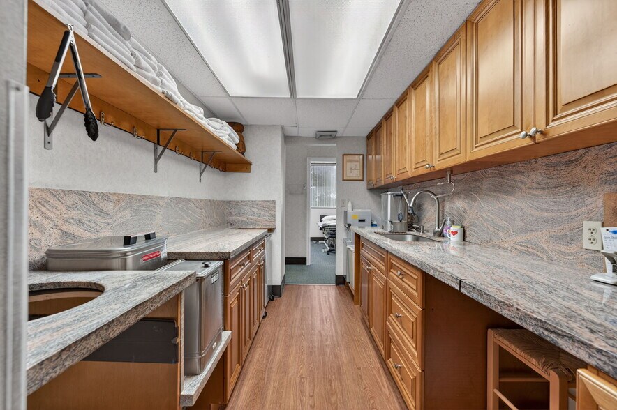 More Photos Of 1500 NW 10th Ave, Boca Raton Medical For Sale