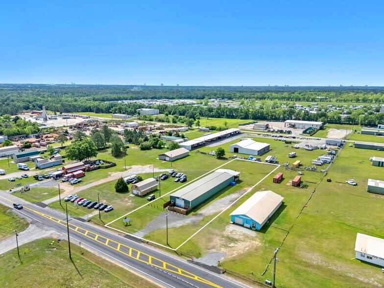 More Photos Of 18080 County Road 12 S, Foley Flex For Lease