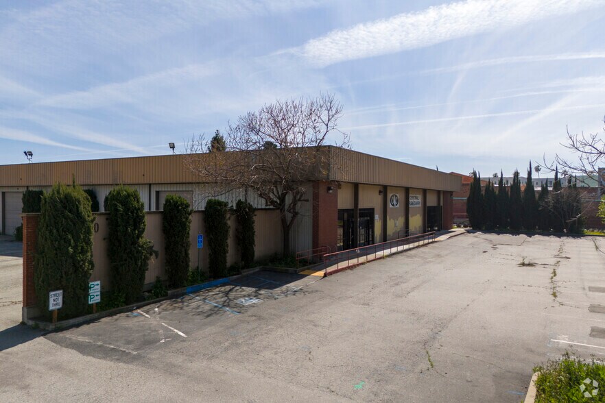 More Photos Of 190 Keyes St, San Jose Warehouse For Sale