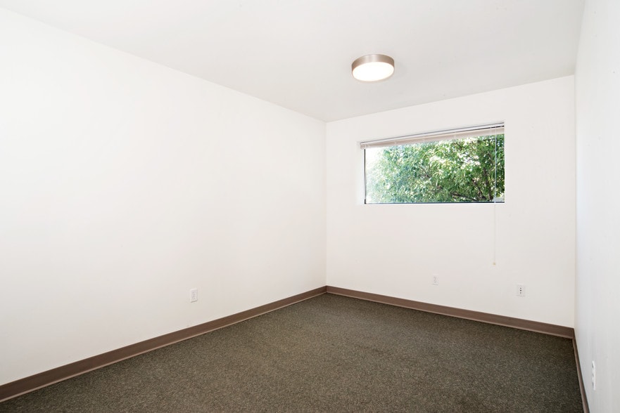 More Photos Of 2222 Mustang Dr, Silt Industrial For Lease