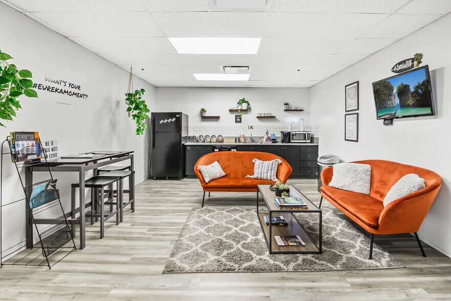More Photos Of 1621 Alton Pky, Irvine Loft Creative Space For Lease