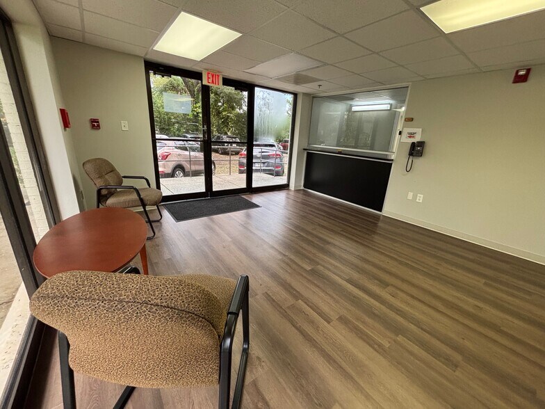 More Photos Of 701 E South St, Orlando Office For Sale