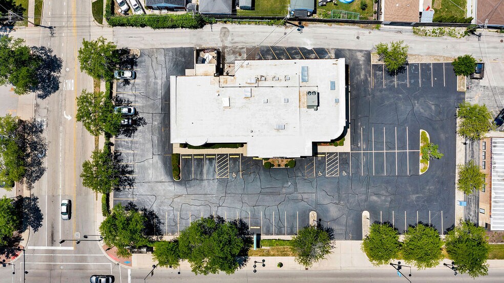 More Photos Of 9300 Waukegan Rd, Morton Grove Medical For Sale