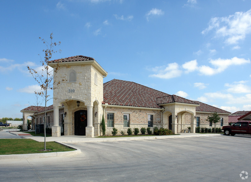 Primary Photo Of 9480-3 Huebner Rd, San Antonio Medical For Lease