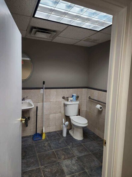 More Photos Of 85 Echo Ave, Miller Place Office For Lease