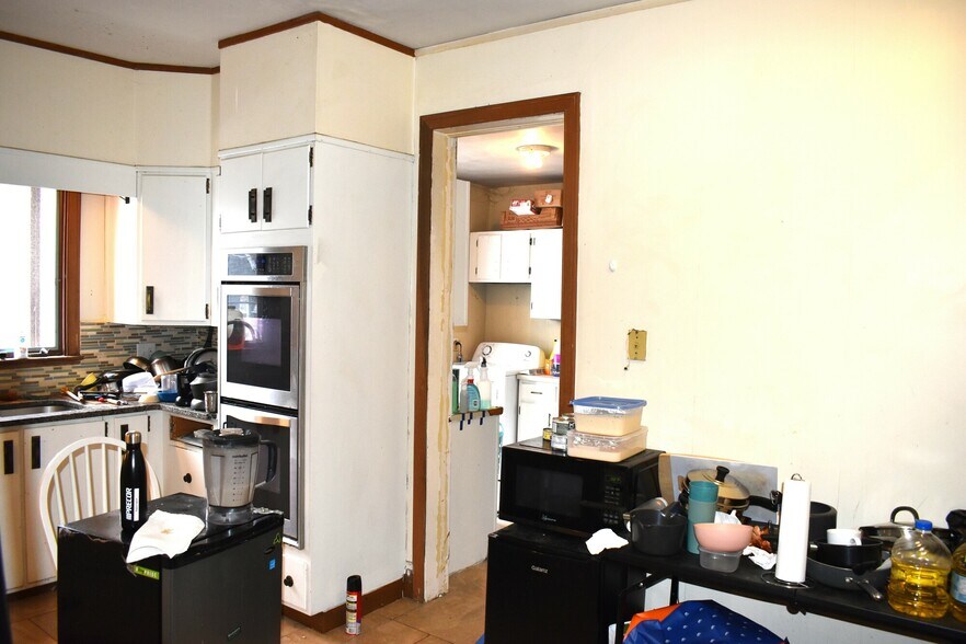 More Photos Of 116 Murray St, Binghamton Apartments For Sale