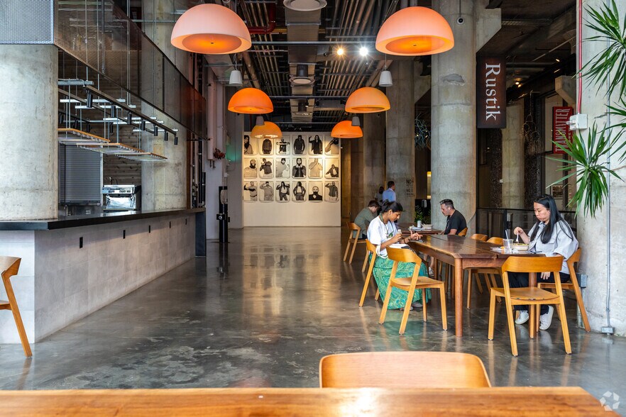 More Photos Of Brooklyn Navy Yard - Building 77, Brooklyn Loft Creative Space For Lease