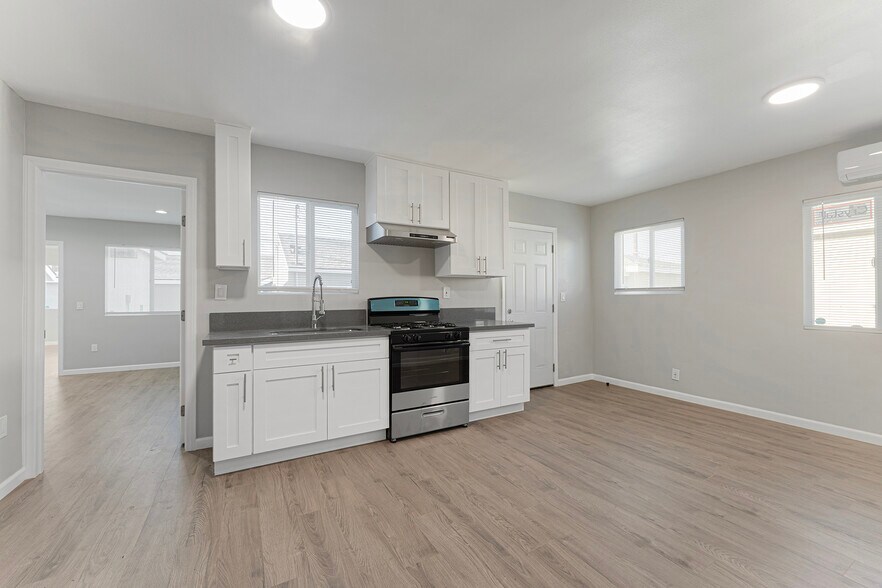 Primary Photo Of 805 S 10th St, Montebello Multifamily For Sale