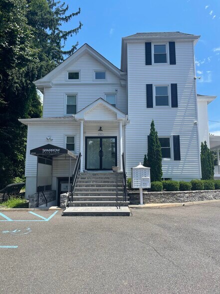 More Photos Of 200 Maple Ave, Red Bank Office For Lease