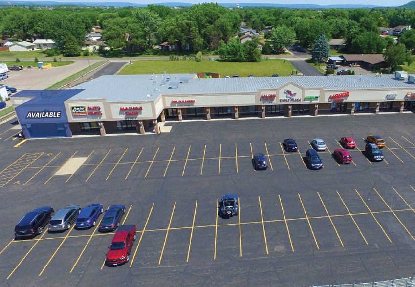 Primary Photo Of 827 Phillips Blvd, Sauk City General Retail For Lease