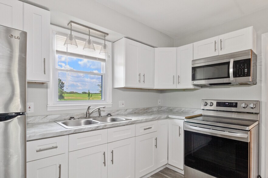 More Photos Of 2000 Old Tullahoma Rd, Winchester Apartments For Sale