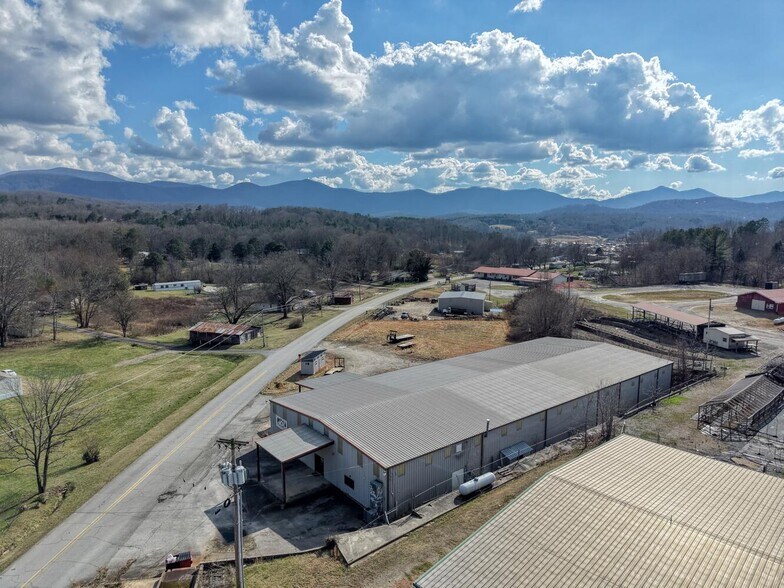 More Photos Of 86 Old Blue Ridge Hwy, Blairsville Warehouse For Sale