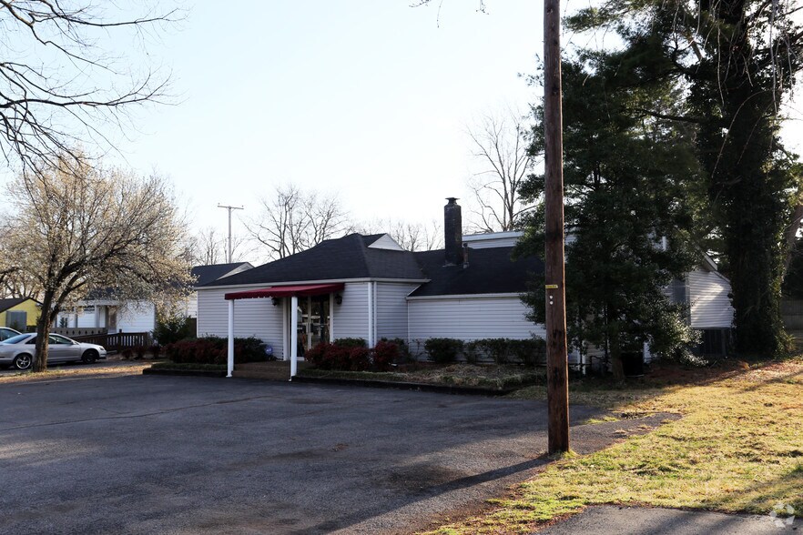 Primary Photo Of 2804 Bransford Ave, Nashville Freestanding For Lease