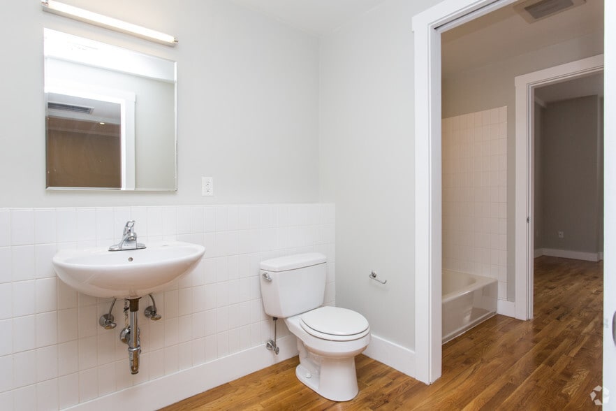 More Photos Of 361-385 Broadway, Chelsea Apartments For Lease
