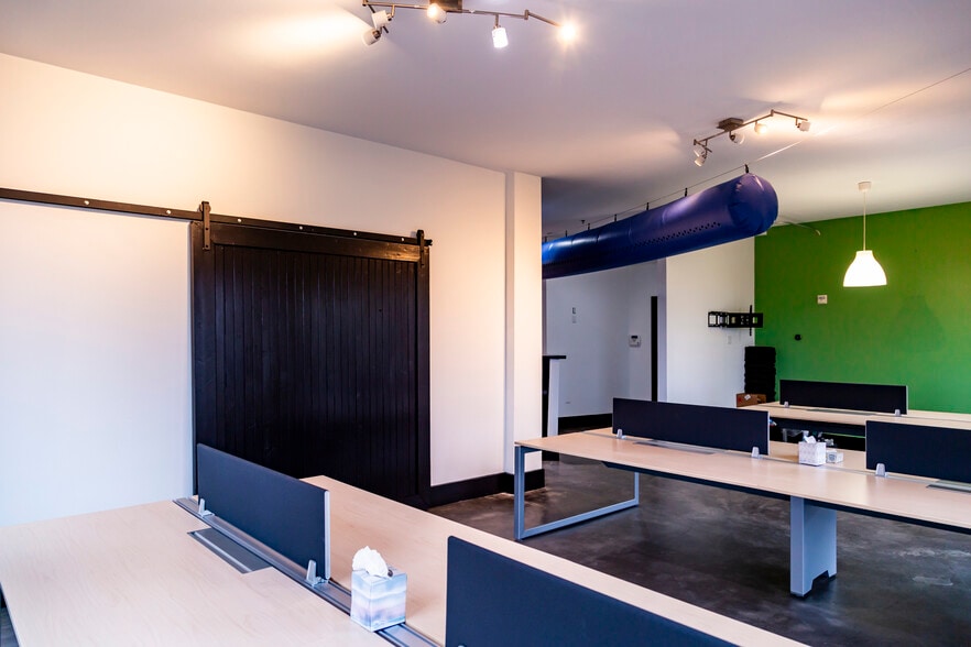 More Photos Of 319 Atlanta St SE, Marietta Office For Lease