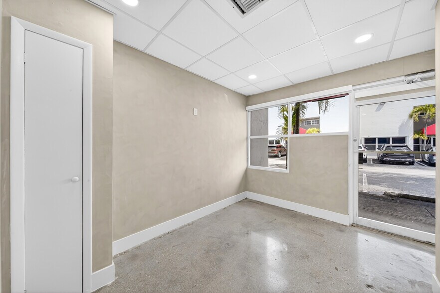 More Photos Of 12301-12327 SW 133rd Ct, Miami Light Distribution For Lease