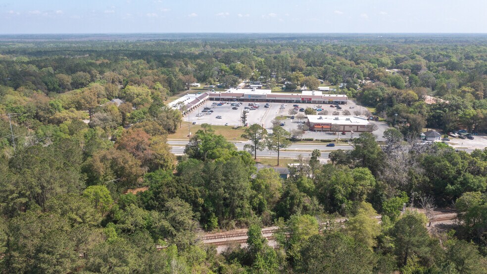 More Photos Of 6004 Se Us Highway 301, Hawthorne Specialty For Sale