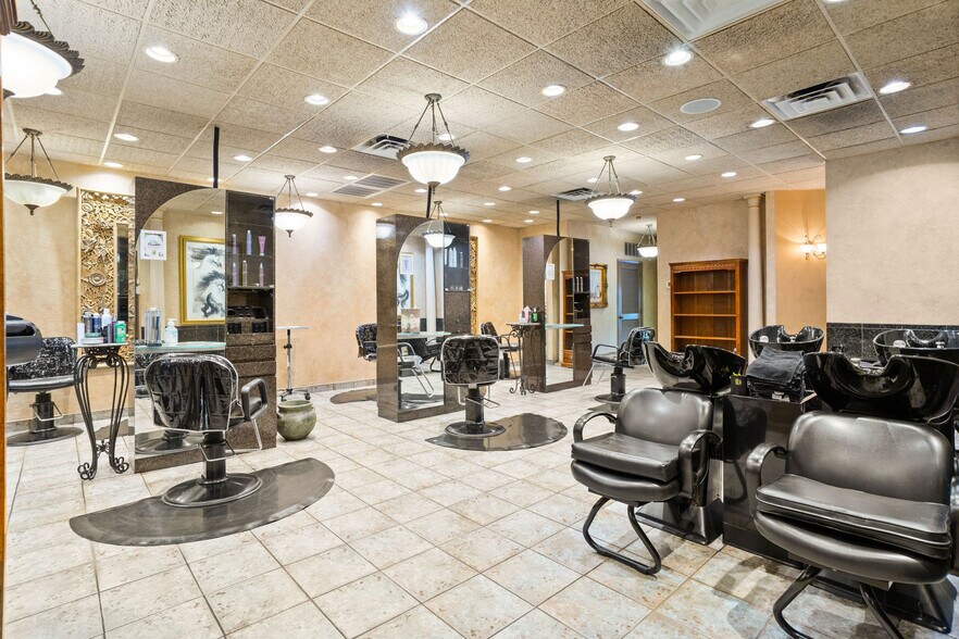 More Photos Of 1852 Chews Landing Rd, Blackwood Freestanding For Sale