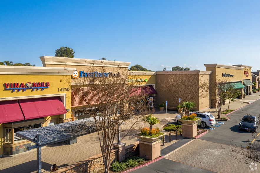 More Photos Of 14200-14450 Culver Dr, Irvine Storefront For Lease