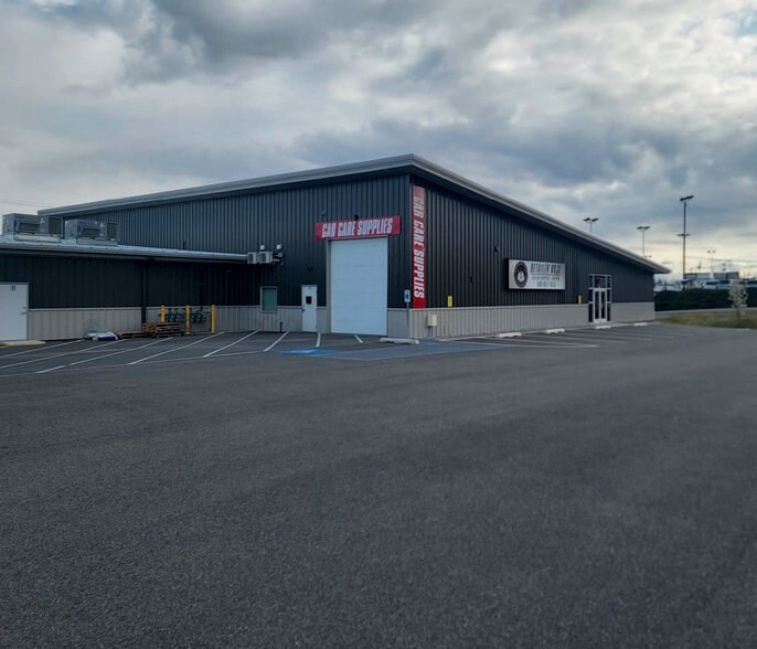 More Photos Of 6818 E Sprague Ave, Spokane Valley Flex For Lease