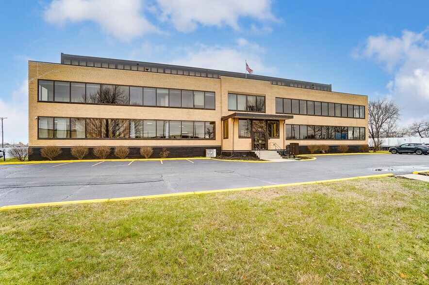 More Photos Of 425 N Findlay St, Dayton Medical For Lease
