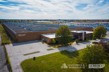 More Photos Of 18901 Snow Rd, Brook Park Warehouse For Lease