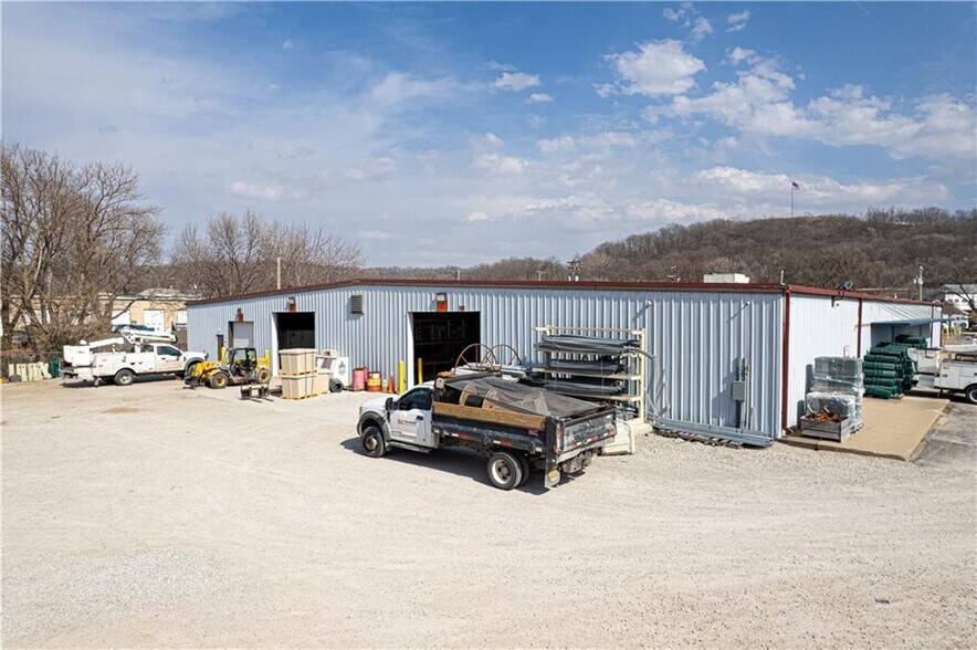 More Photos Of 5326 Lake Ave, Saint Joseph General Retail For Sale