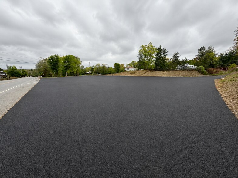 More Photos Of 685 Quaker Hwy, Uxbridge Land For Lease