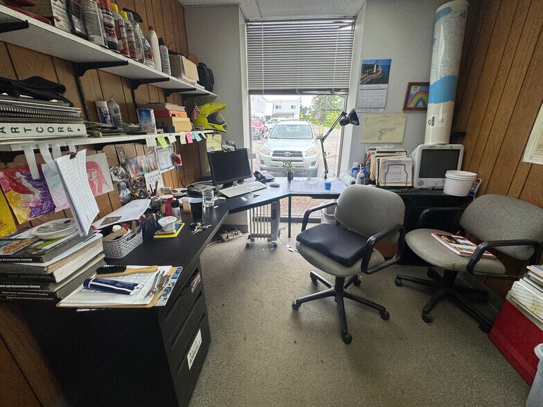 More Photos Of 4111 Jackson Rd, Ann Arbor Warehouse For Lease