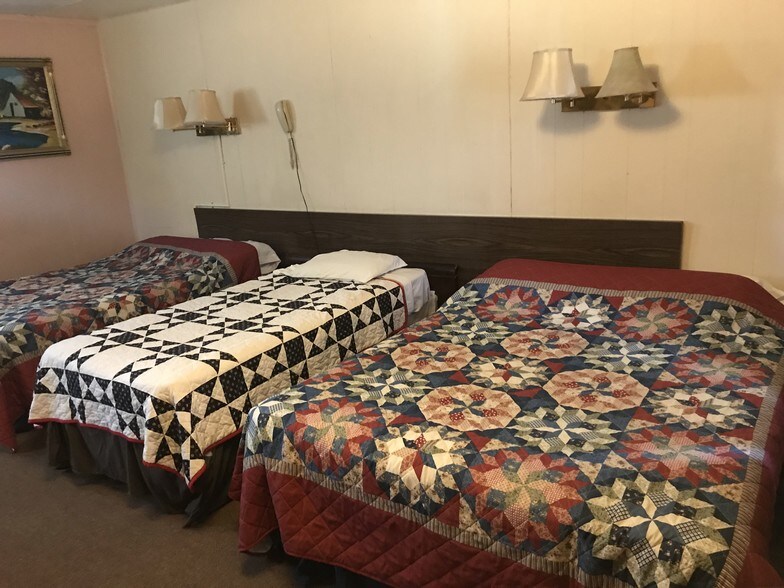 More Photos Of 1301 Aultman St, Ely Hotel For Sale