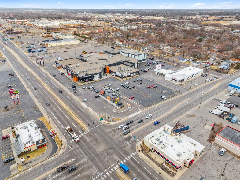 More Photos Of 3333 Division St, Saint Cloud Unknown For Lease