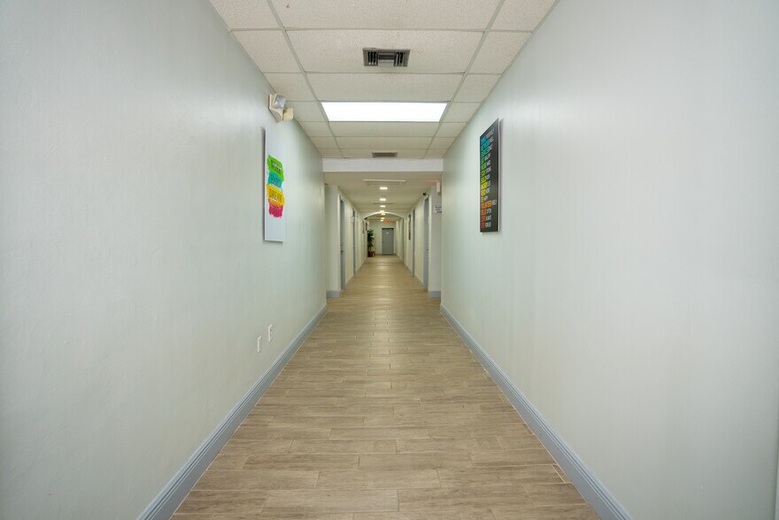 More Photos Of 1000 E Atlantic Blvd, Pompano Beach Coworking Space