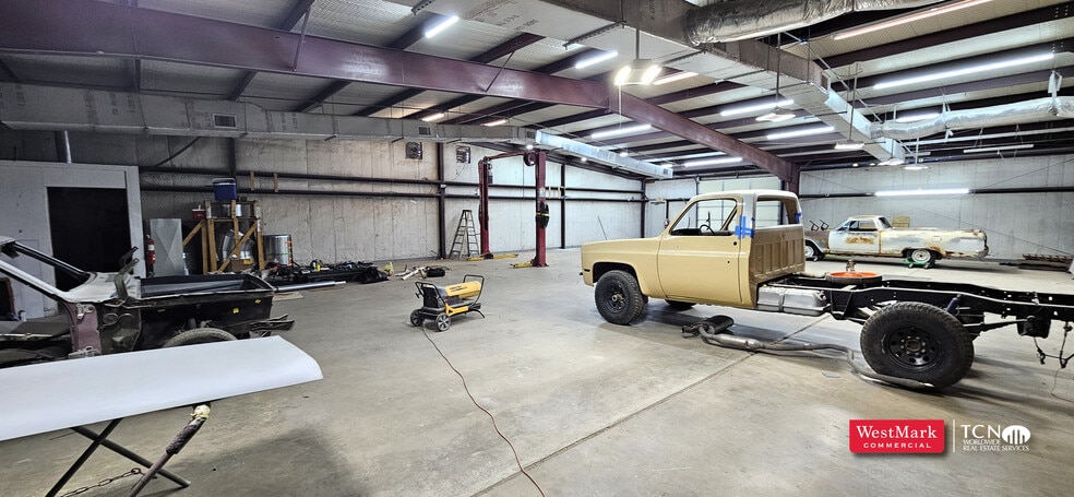 More Photos Of 3701 N Frankford Ave, Lubbock Industrial For Sale