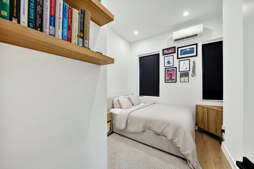 More Photos Of 5 Lispenard St, New York Apartments For Sale
