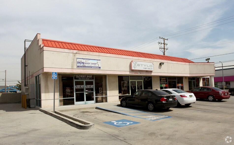 More Photos Of 11915 & 11917 Paramount Blvd, Downey Storefront Retail Office For Lease
