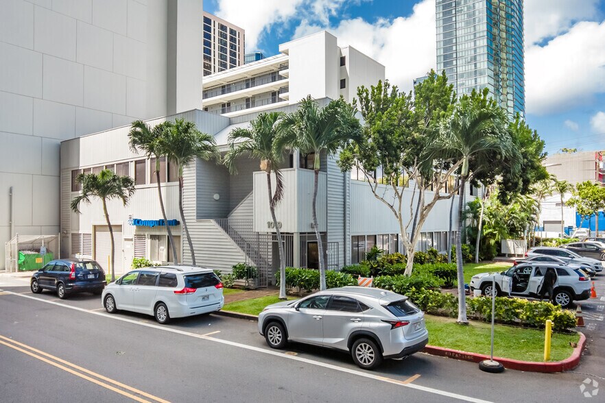 Primary Photo Of 1019 Waimanu St, Honolulu Office For Sale