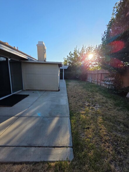 More Photos Of 3833 E Avenue R12, Palmdale Healthcare For Sale
