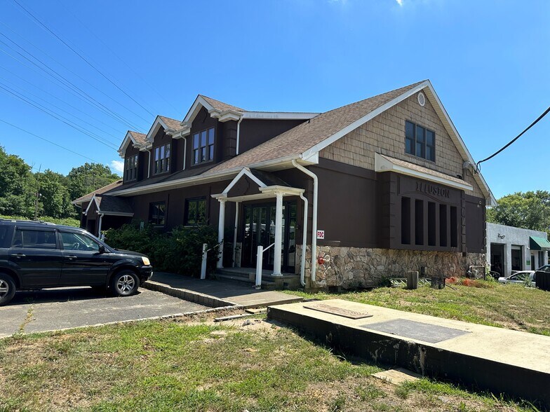 More Photos Of 47 Tennent Rd, Morganville Restaurant For Sale