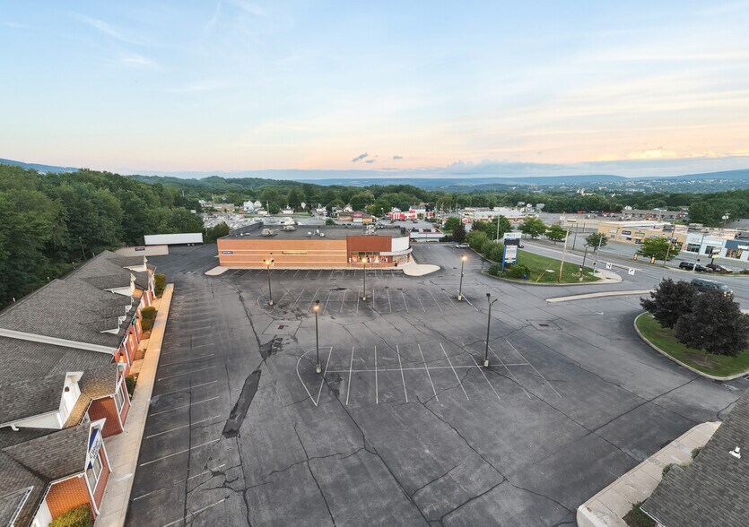 More Photos Of 1777 N Keyser Ave, Scranton Drugstore For Lease