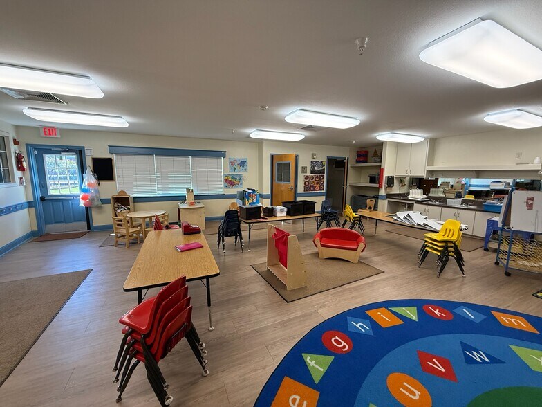 More Photos Of 1253 W Round Grove Rd, Lewisville Daycare Center For Sale