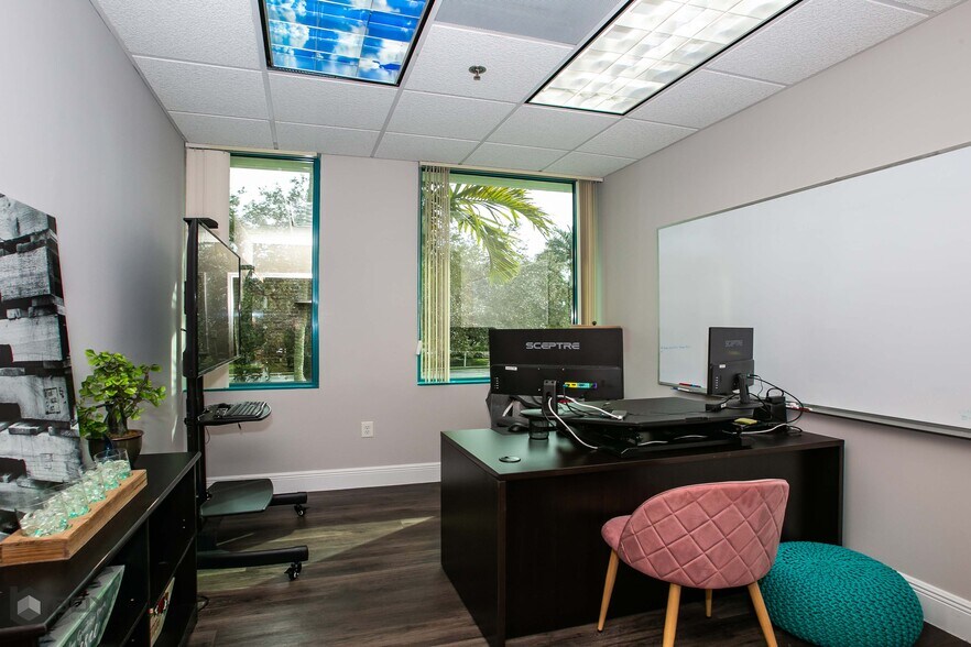 More Photos Of 2690 Weston Rd, Weston Office For Sale