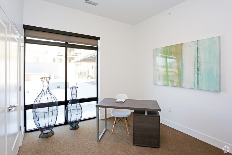 More Photos Of 1415 Cuming St NE, Omaha Apartments For Lease