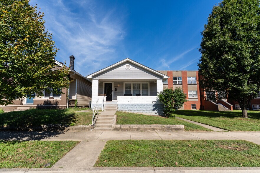 More Photos Of 1743 Culbertson Ave, New Albany Apartments For Sale