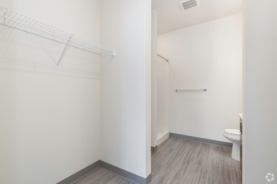 More Photos Of 4853 Verda Ln NE, Keizer Apartments For Sale