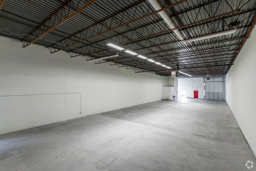 More Photos Of 7401-7403 Lockport Pl, Lorton Unknown For Lease