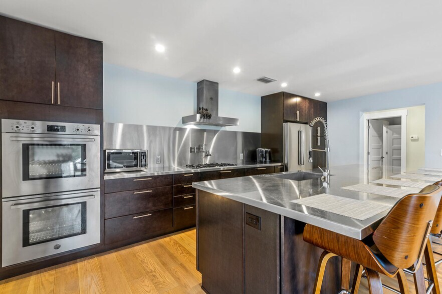 More Photos Of 1768 Tudor Rd, North Palm Beach Specialty For Sale